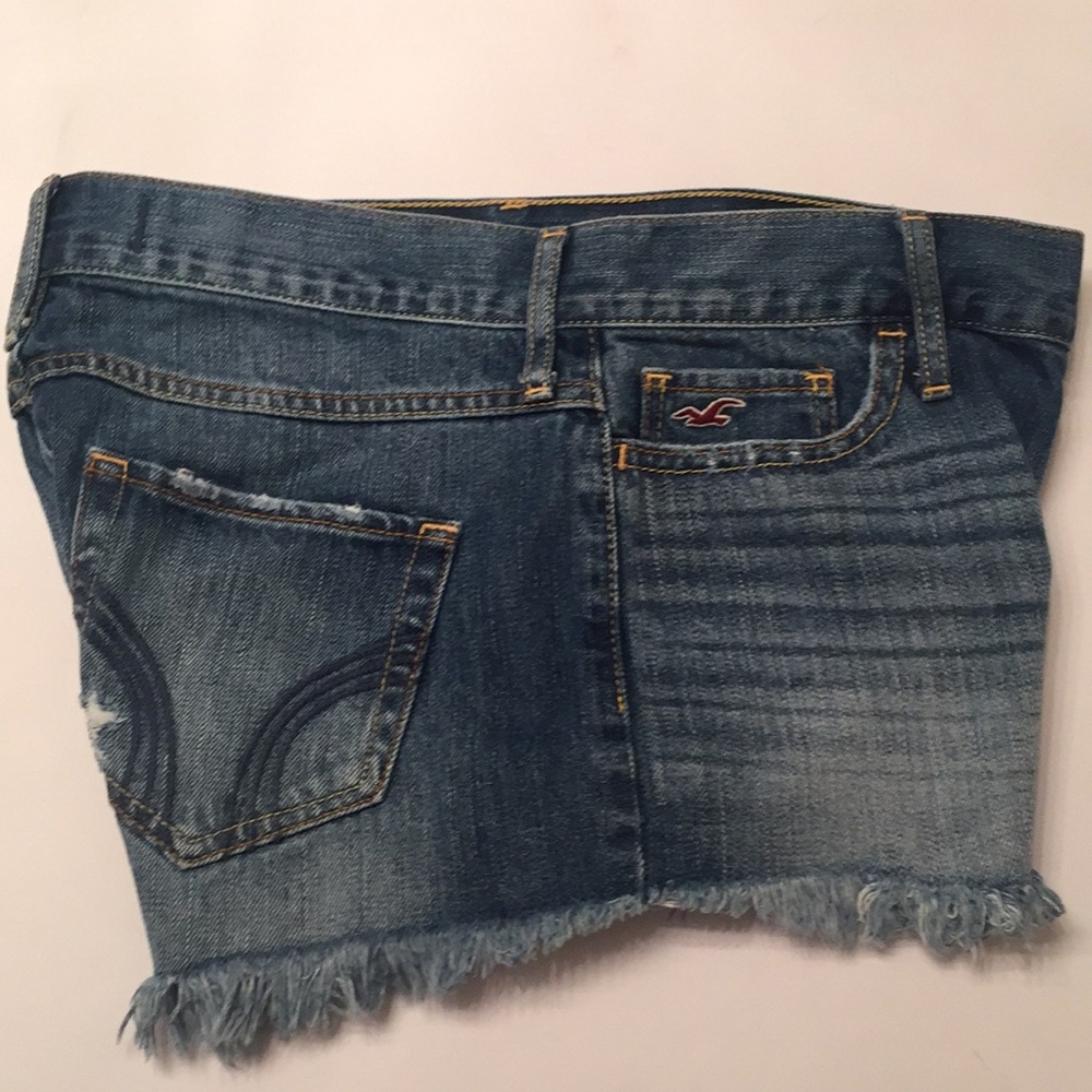 Shorts - Picture 7 of 8